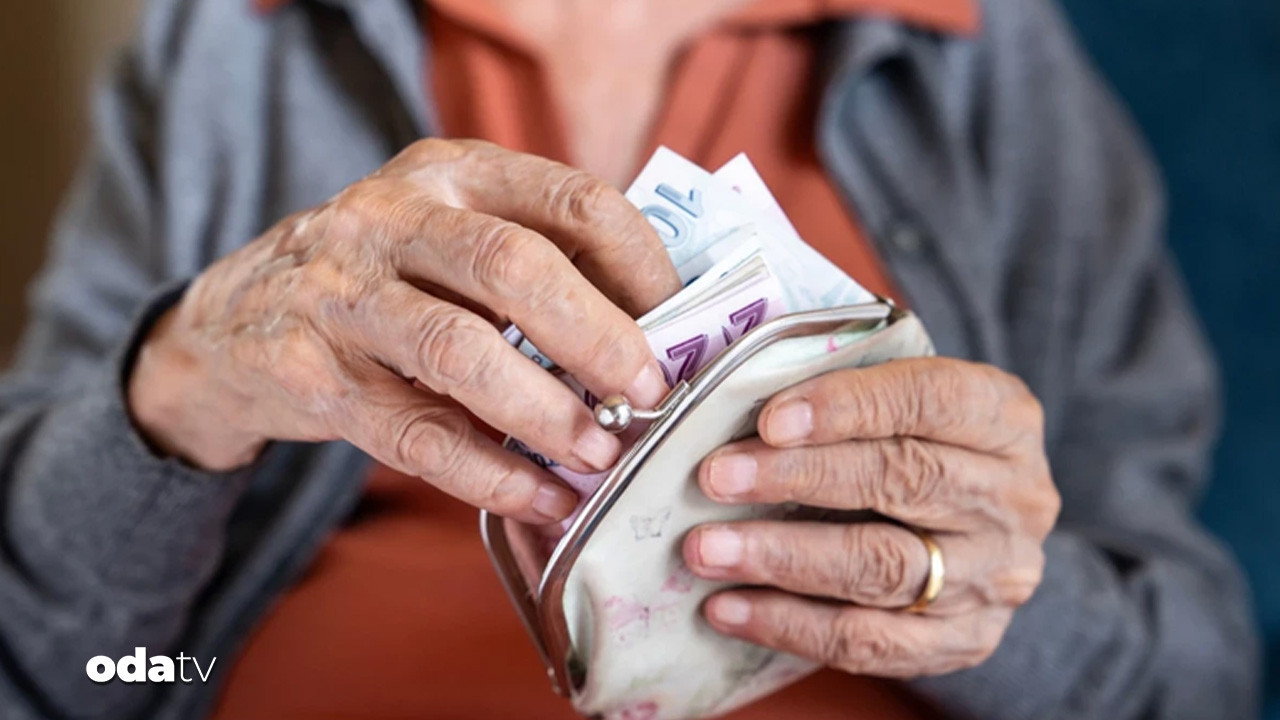 alim gucu 20 yilda coktu emeklinin sofrasi bosaldi KQi7TAAG