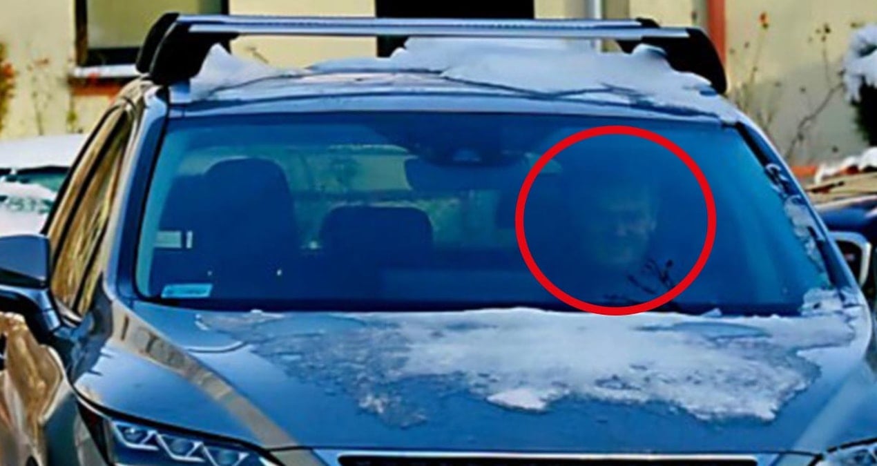 basbakanin evinin onunden arabasini caldilar XpBtTvZz