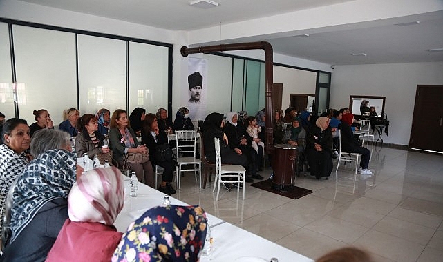 kecioren belediyesinden meme kanseri farkindalik egitimi x1m8rfQ9.jpg