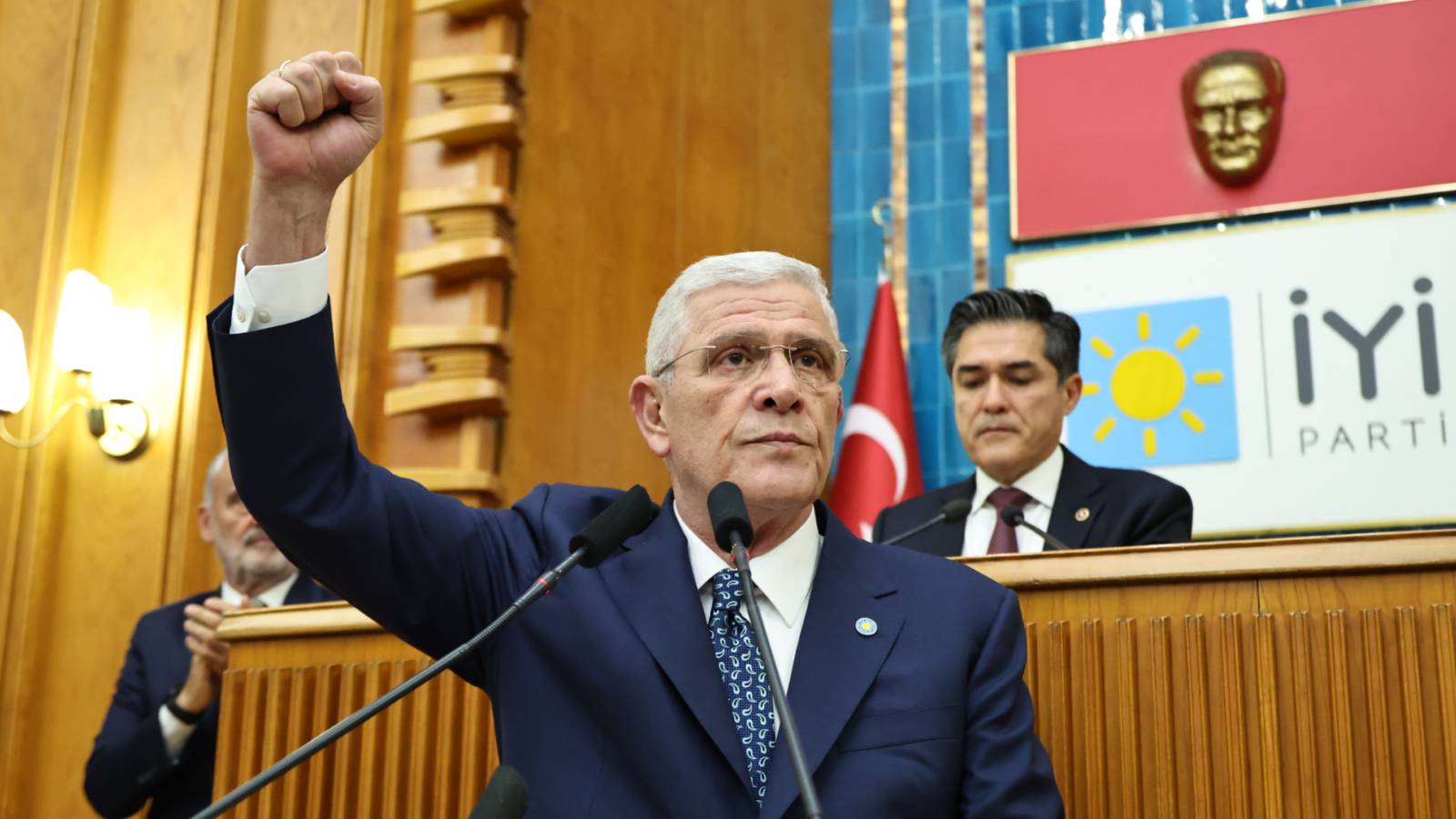 dervisoglu pkknin kan akittigi 41 yilin 23 yilinda erdogan vardi bundan evvelki devlet politikasi terorlu turkiye miydi 3OyvqqFO.png