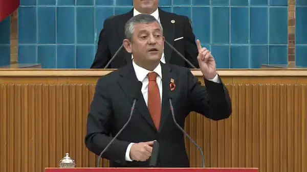 ozgur ozelden bassavci akin gurleke yarina kadar muhlet bassavcilik gorevinin ve maasinin yaninda baska bir gelir elde ettiniz mi QsfAceQi.jpg