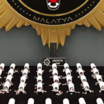 malatyada-otogarda-2-bin-970-adet-sentetik-ecza-hap-ele-gecirildi-zgbER8jp