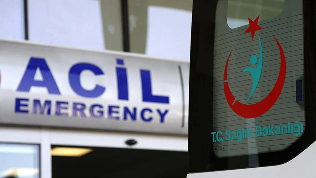 Insaat iskelesinden dusen isci yaralandi je9yx2iX